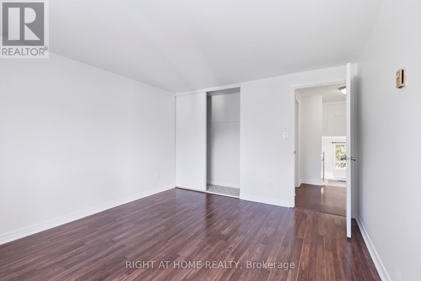 68 OVERBANK DRIVE - 25