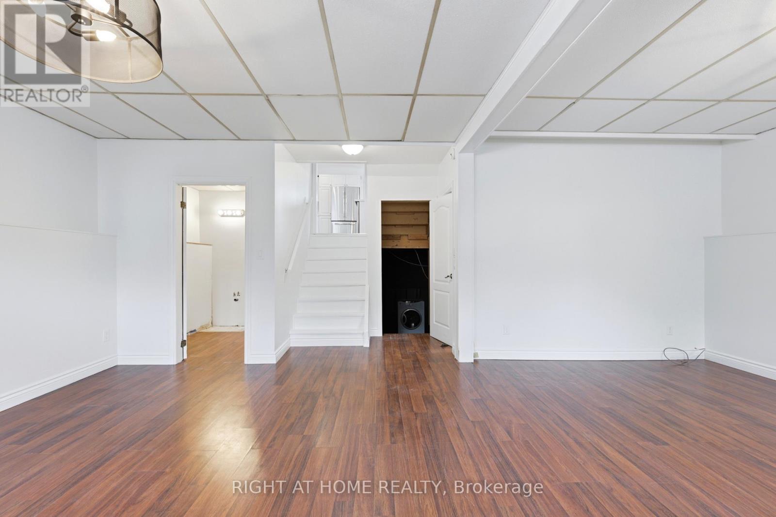 68 OVERBANK DRIVE - 39