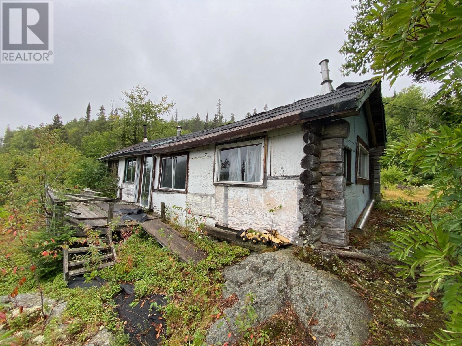 0 WEST SHORE OF SANTOY - 13