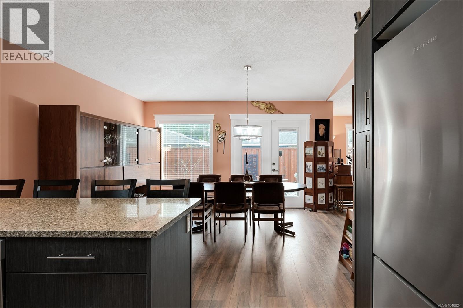 52 7586 Tetayut Rd, Central Saanich