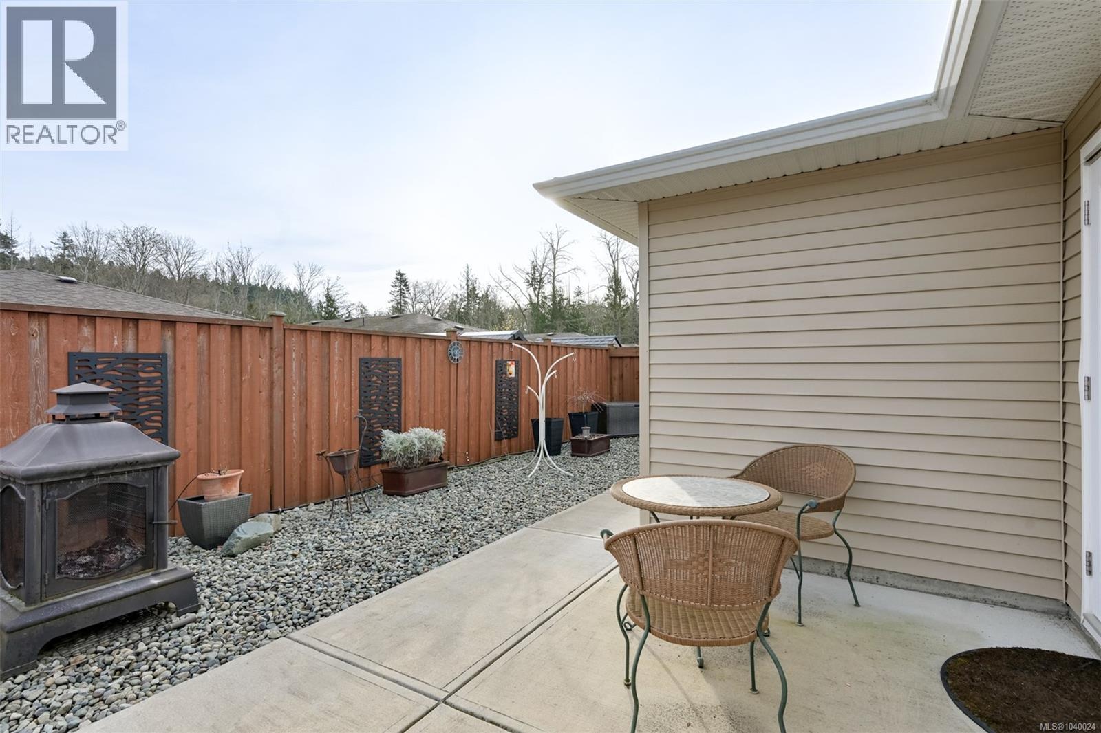 52 7586 Tetayut Rd, Central Saanich