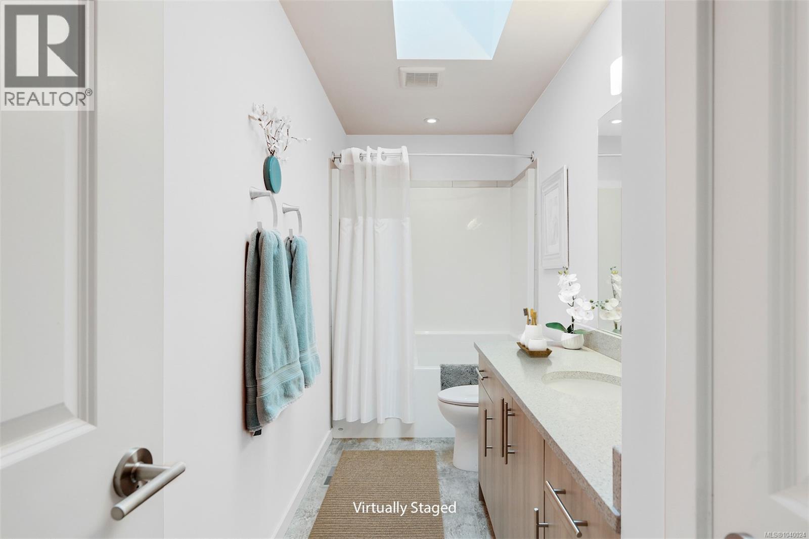 52 7586 Tetayut Rd, Central Saanich