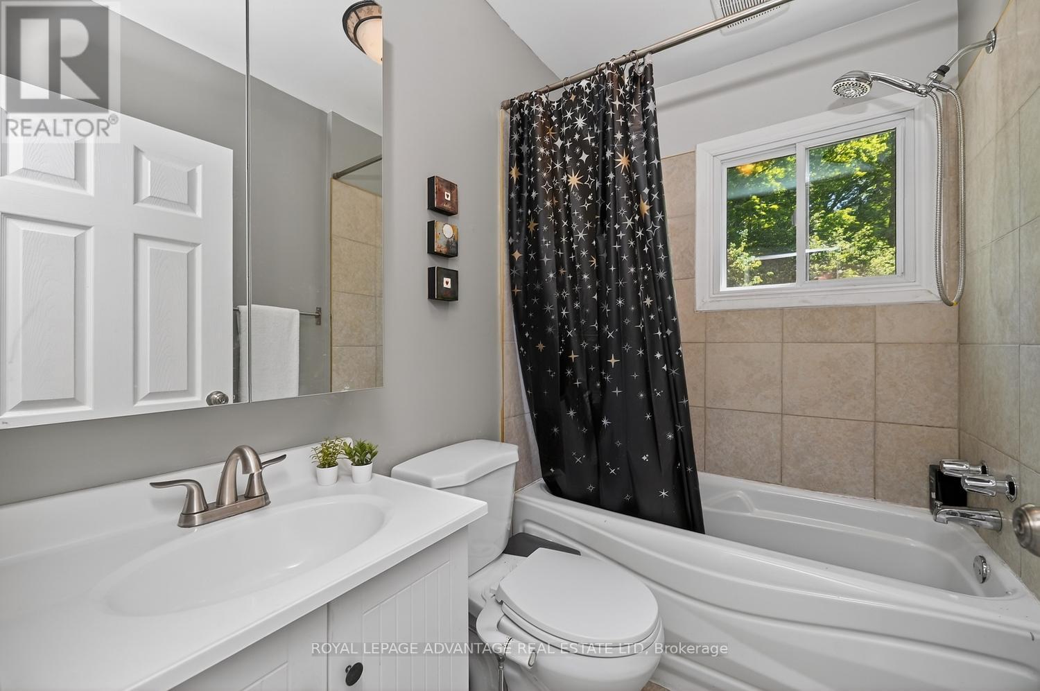 1218 GALBRAITH ROAD - 19