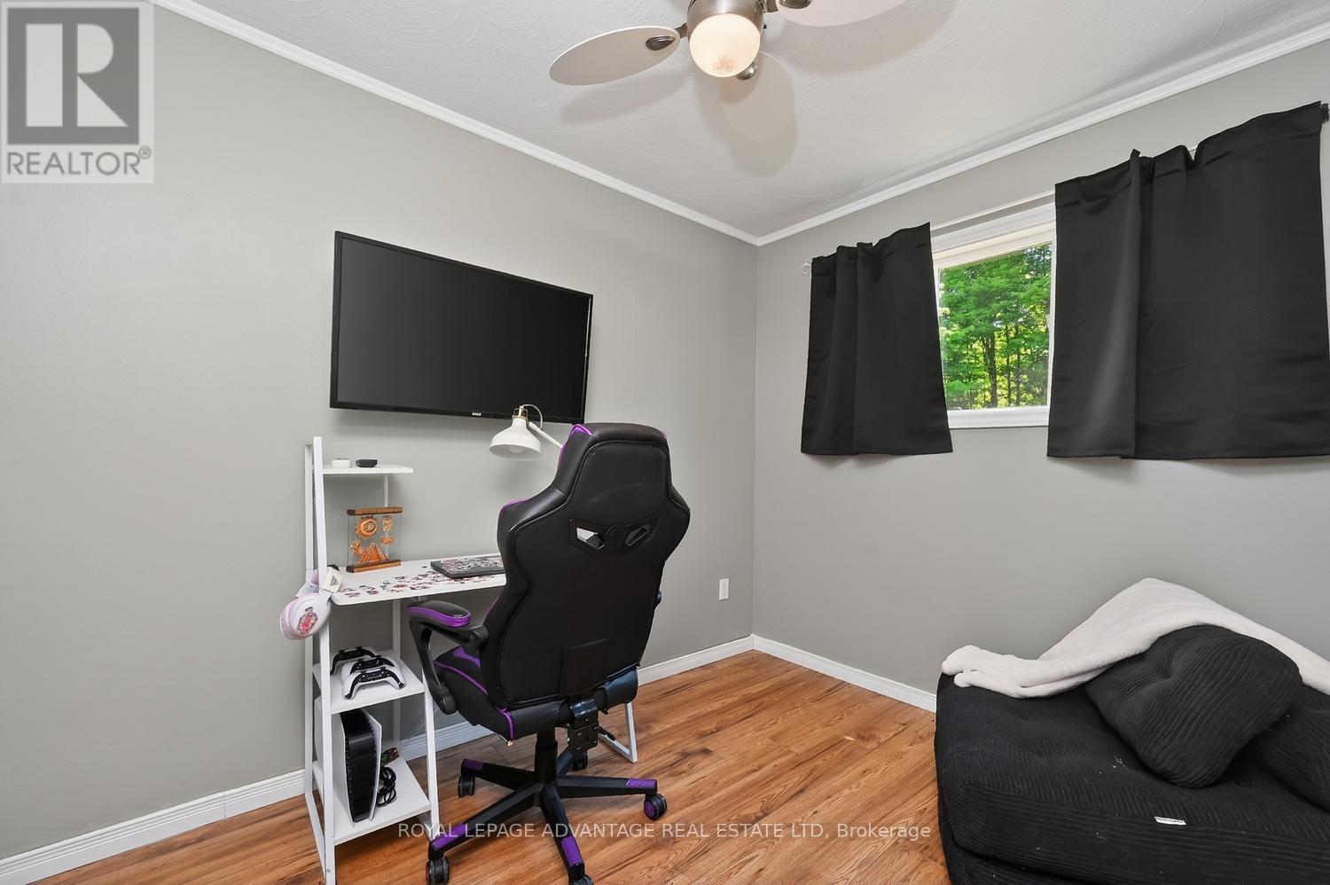 1218 GALBRAITH ROAD - 21