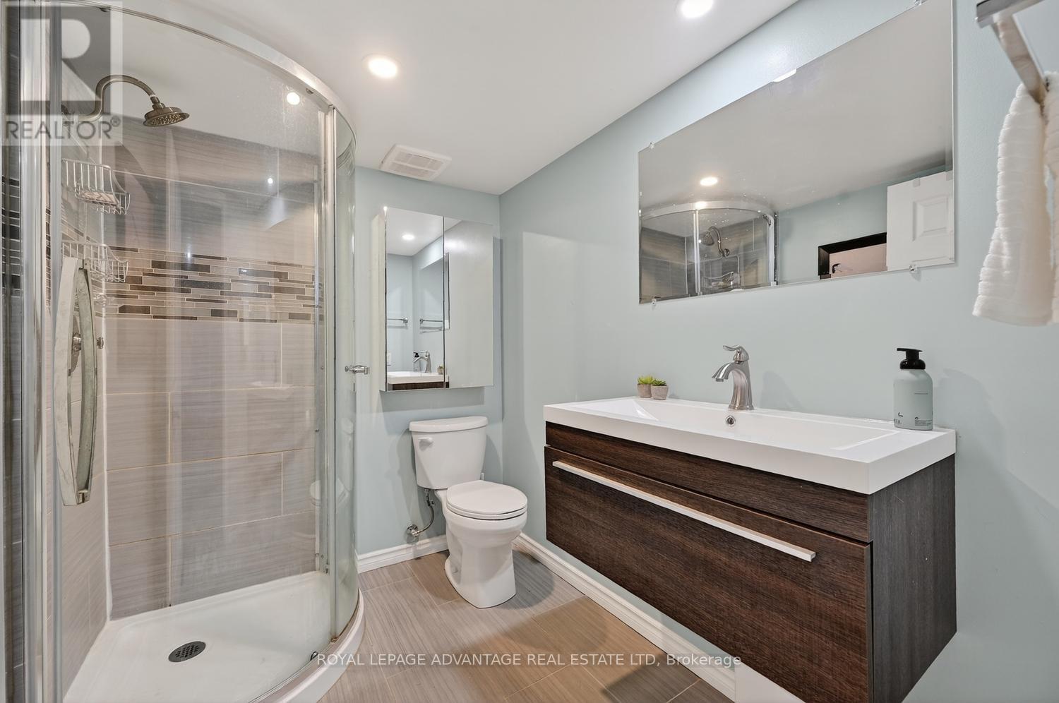 1218 GALBRAITH ROAD - 22