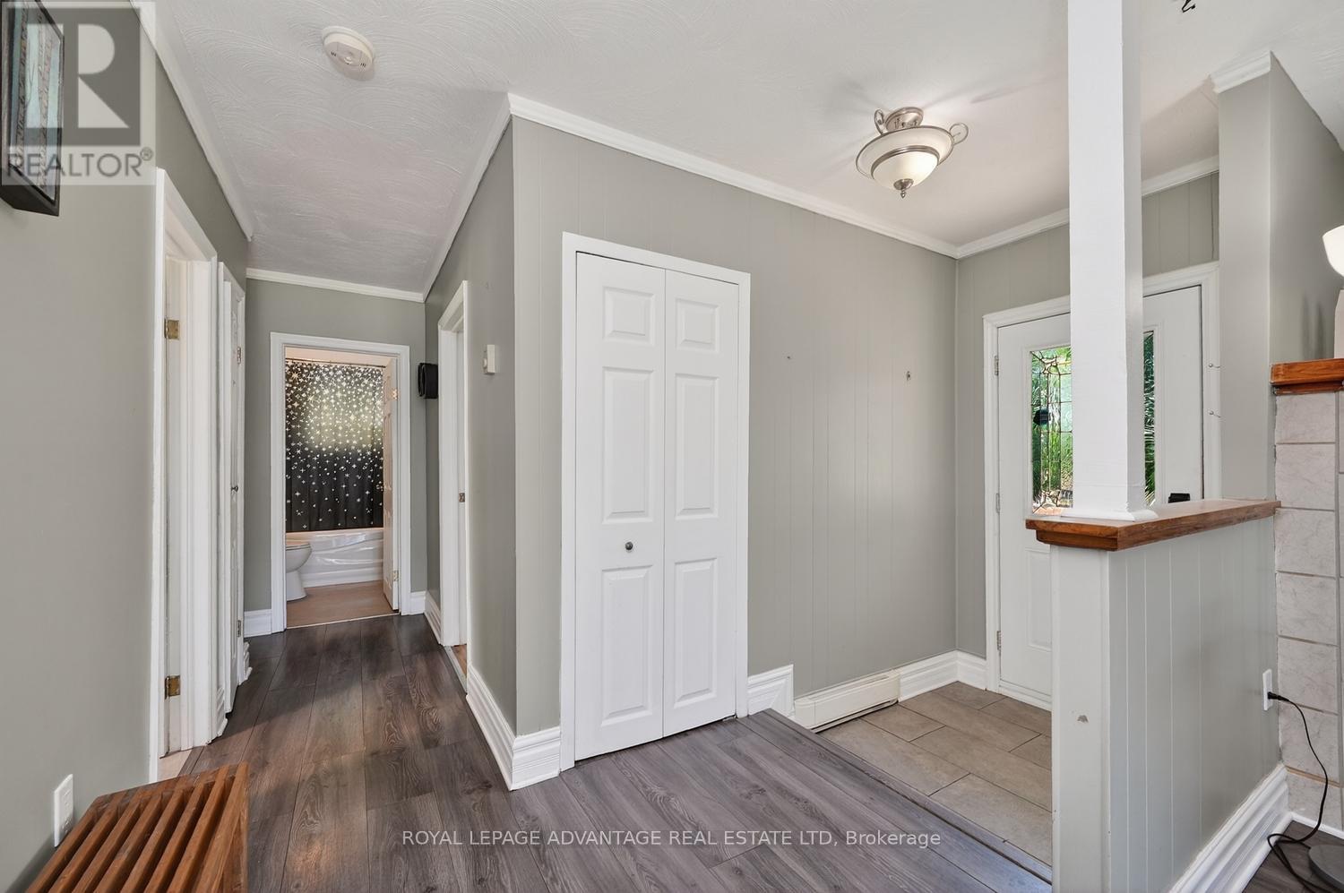 1218 GALBRAITH ROAD - 4