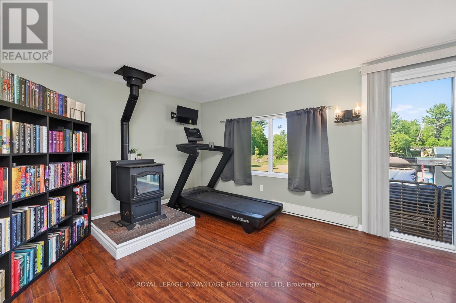 1218 GALBRAITH ROAD - 6