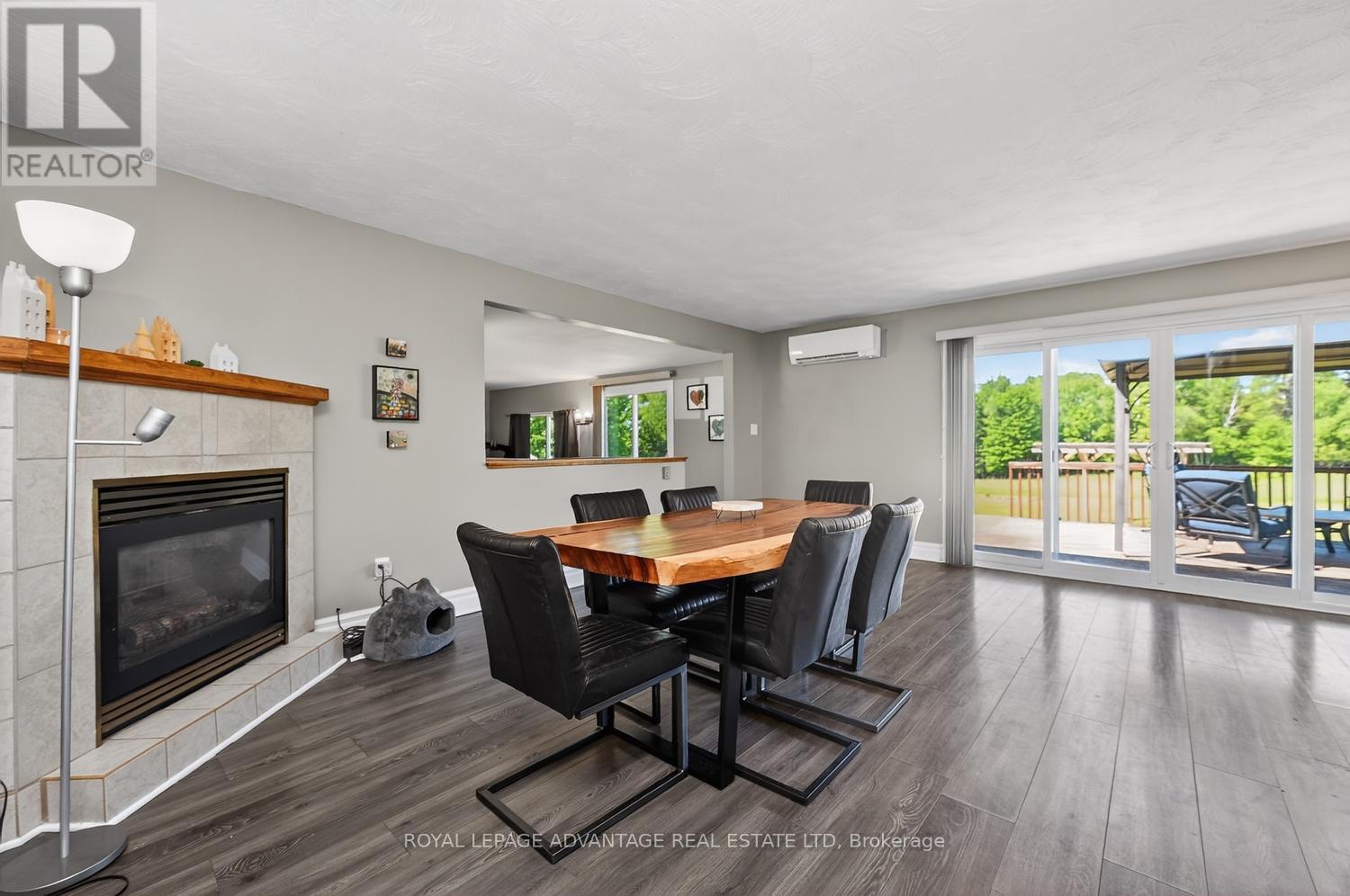 1218 GALBRAITH ROAD - 8