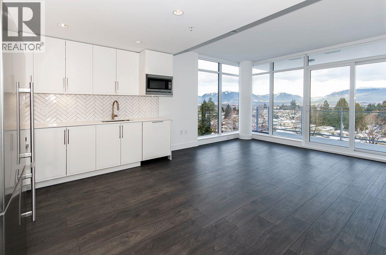 808 2435 KINGSWAY STREET — photo 2