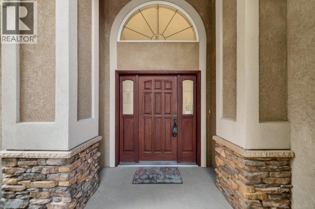 2470 24 Avenue NE - 10