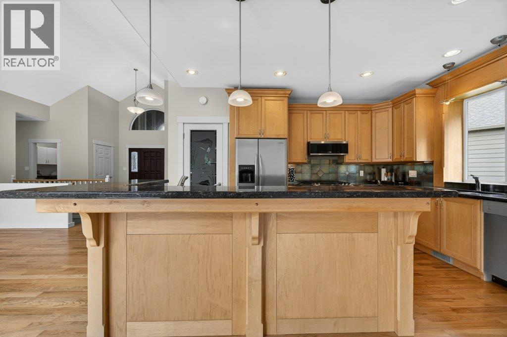 2470 24 Avenue NE - 24