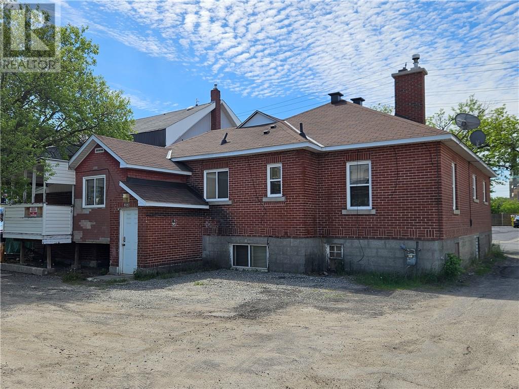 260 King Street - 5