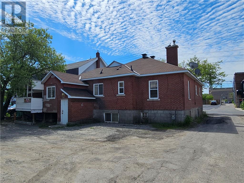 260 King Street - 6