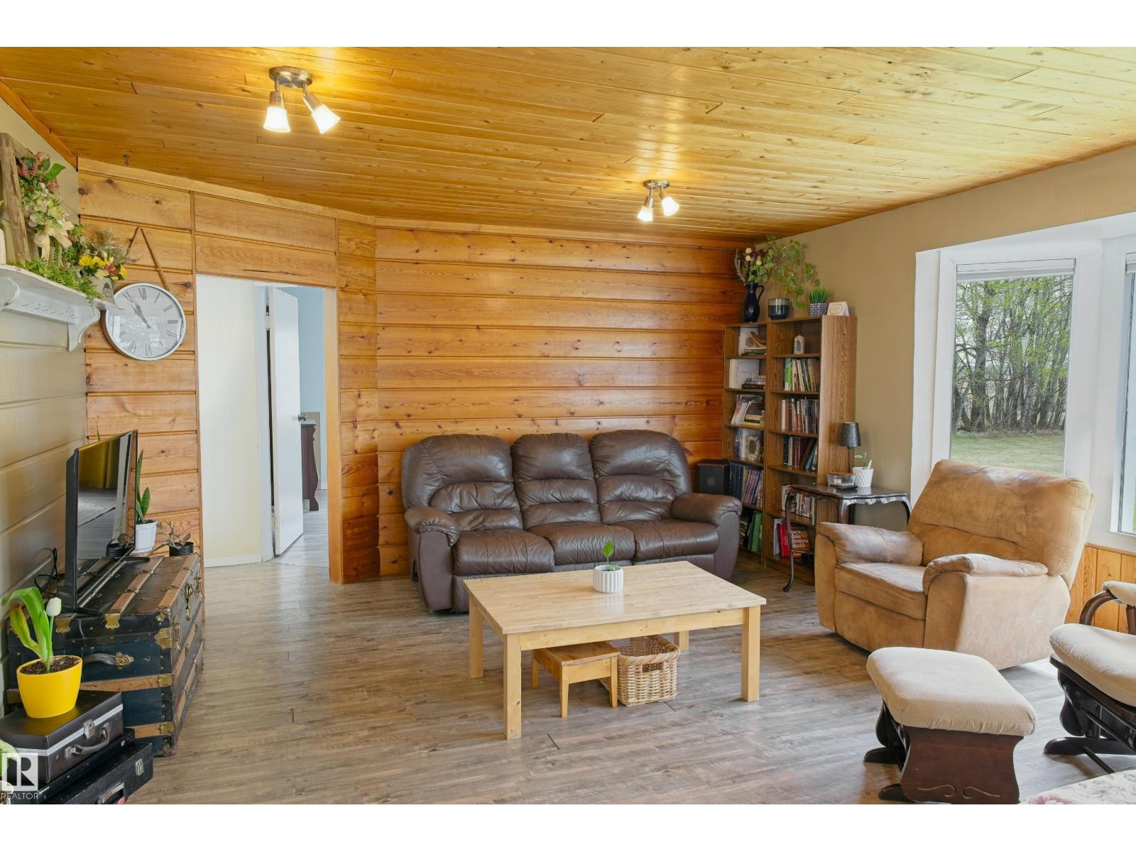 3418 Twp Rd 620 - 19