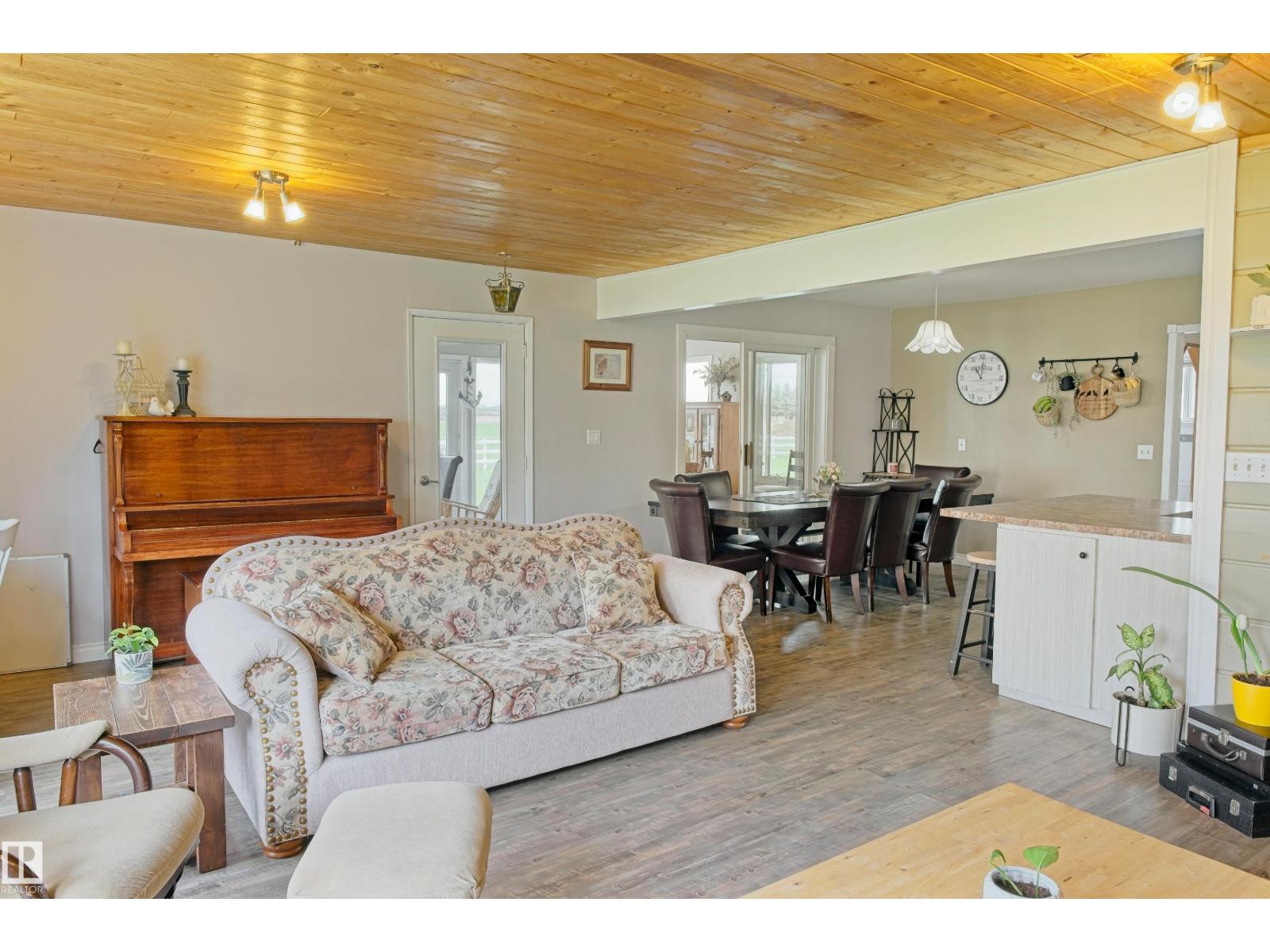 3418 Twp Rd 620 - 20