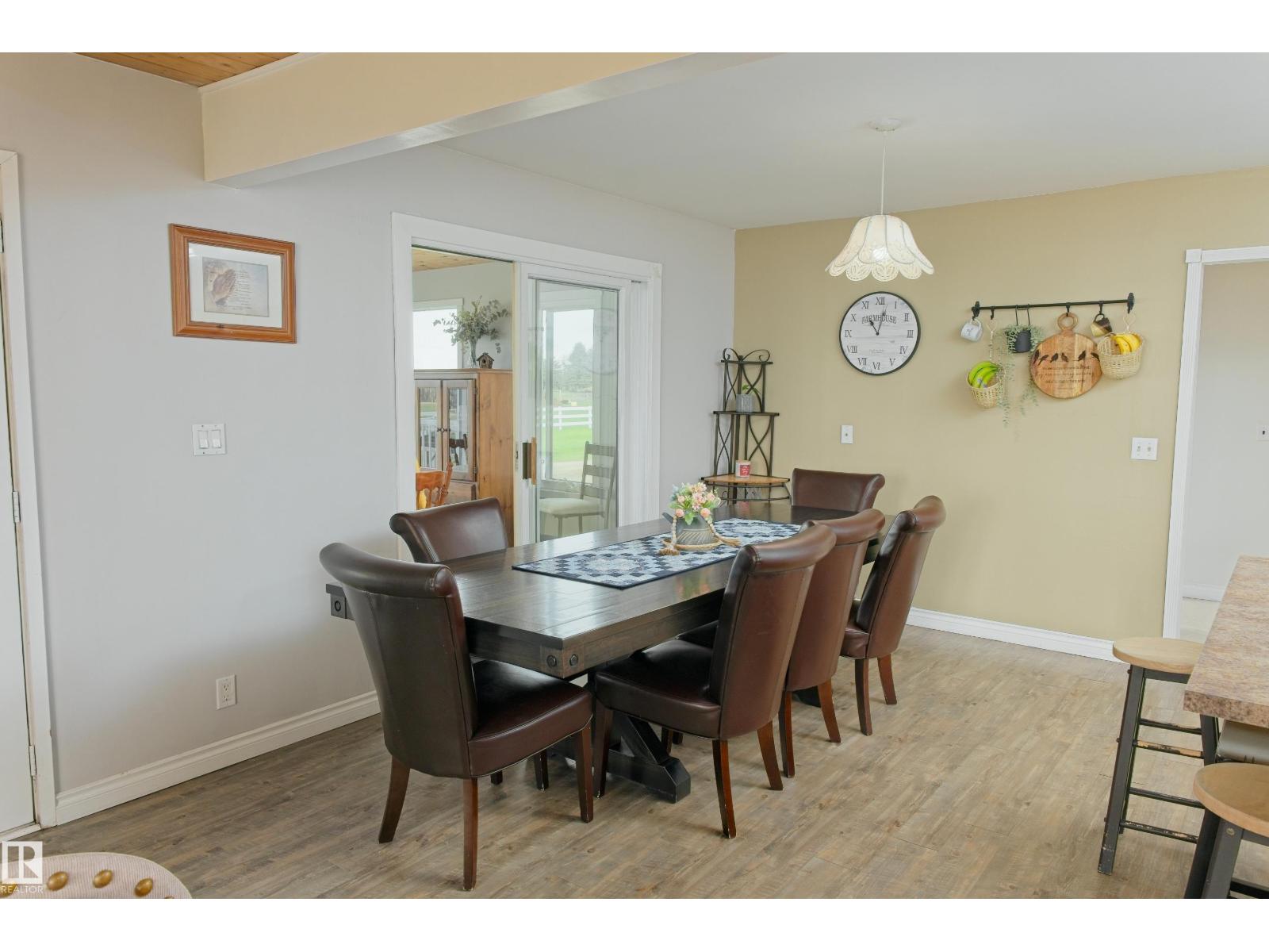 3418 Twp Rd 620 - 21