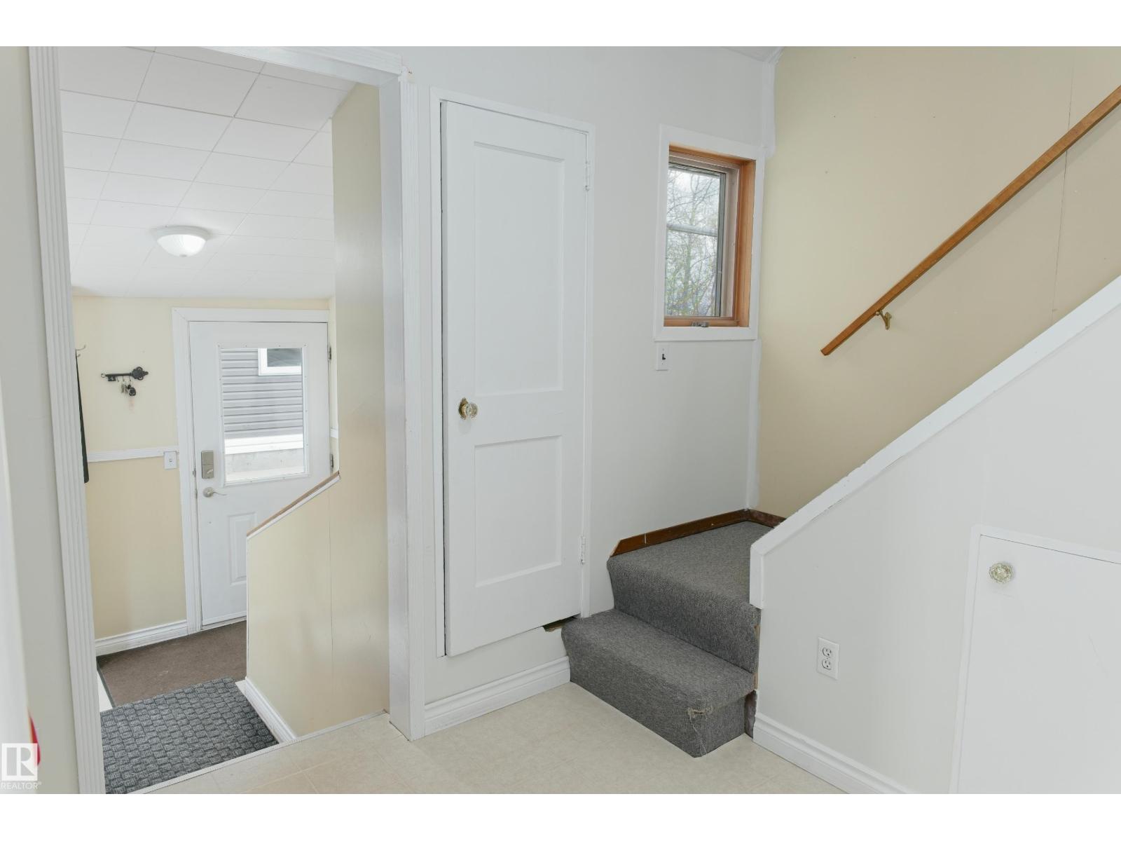 3418 Twp Rd 620 - 33