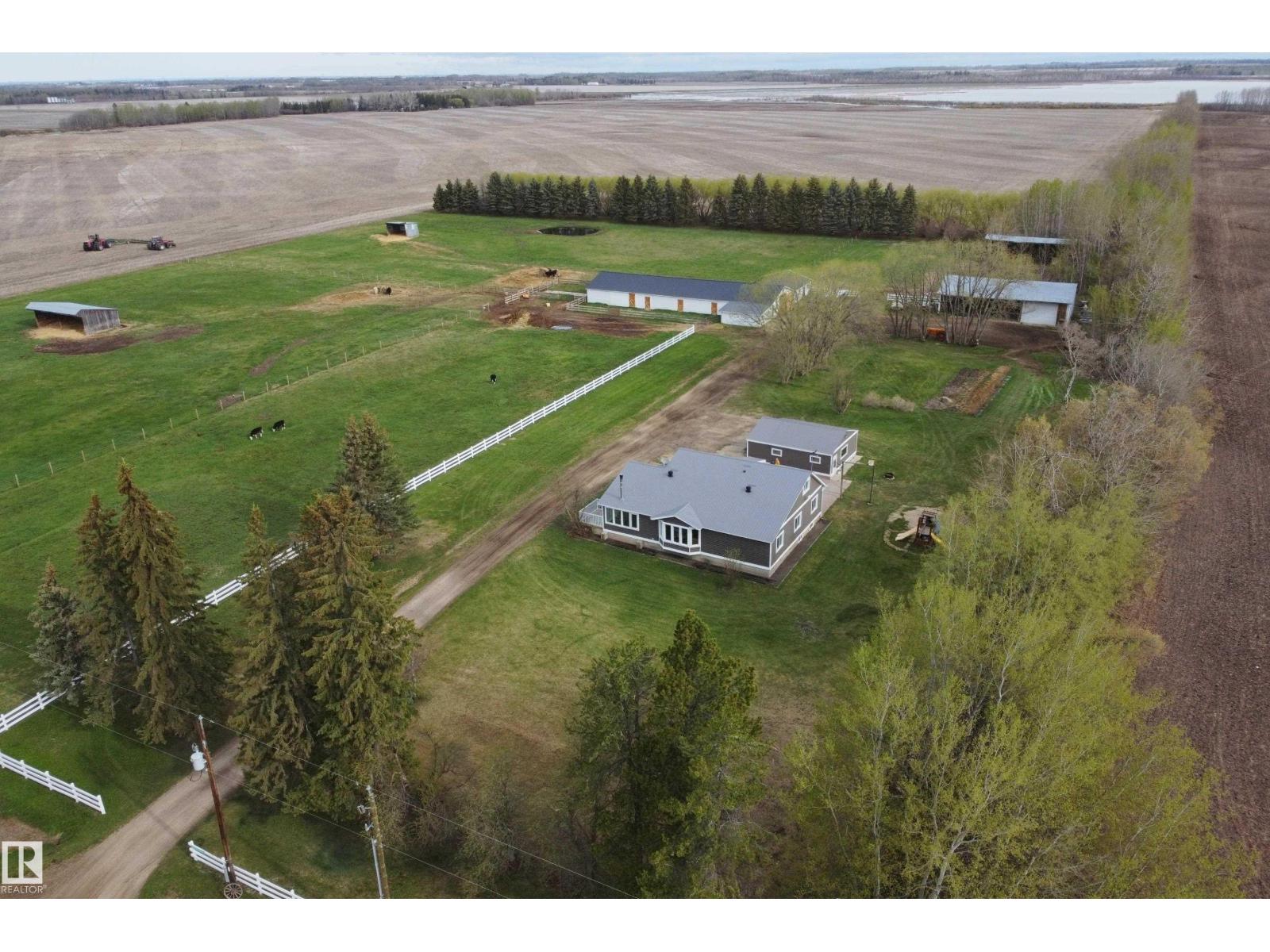 3418 Twp Rd 620 - 4