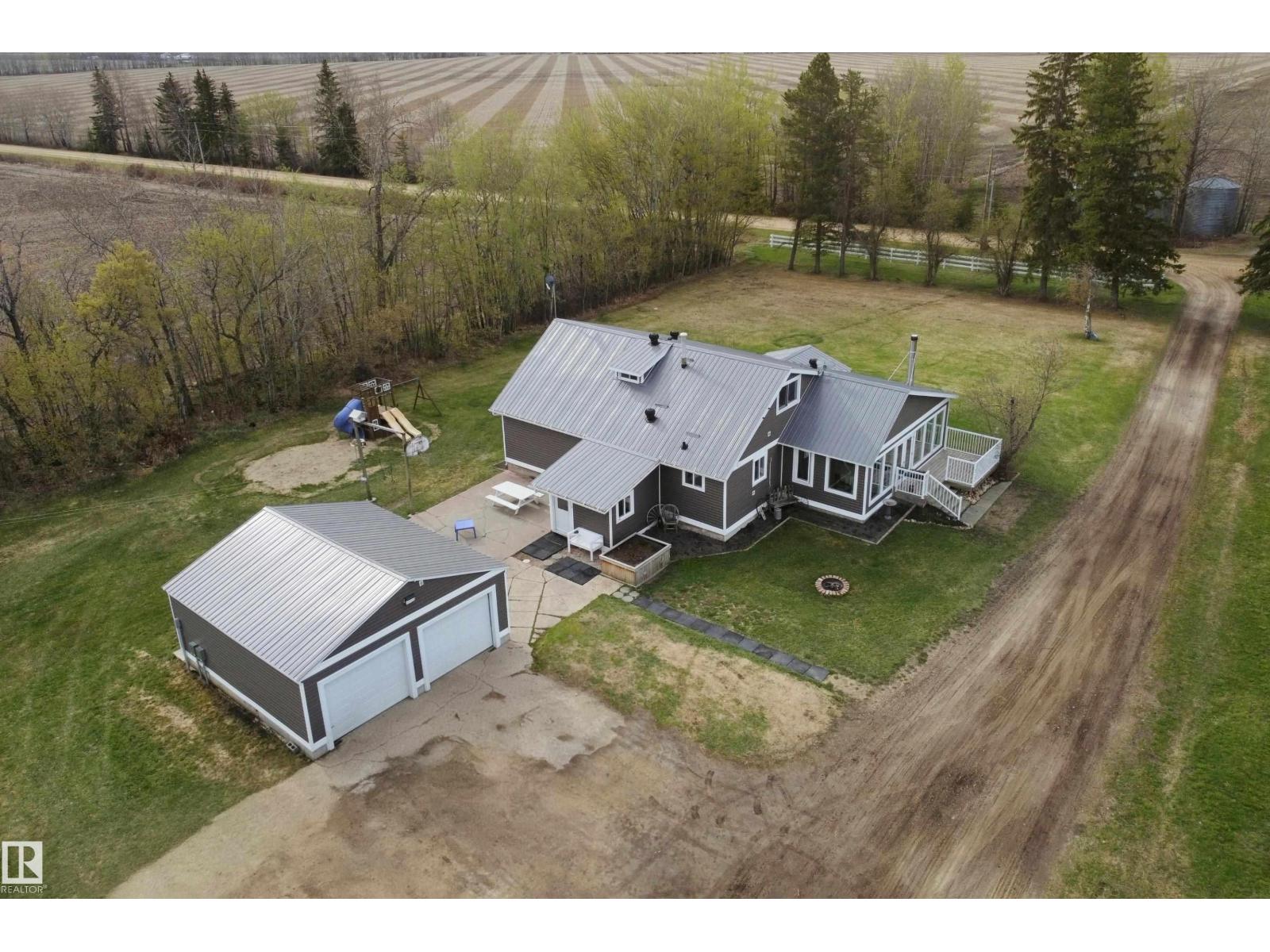 3418 Twp Rd 620 - 57