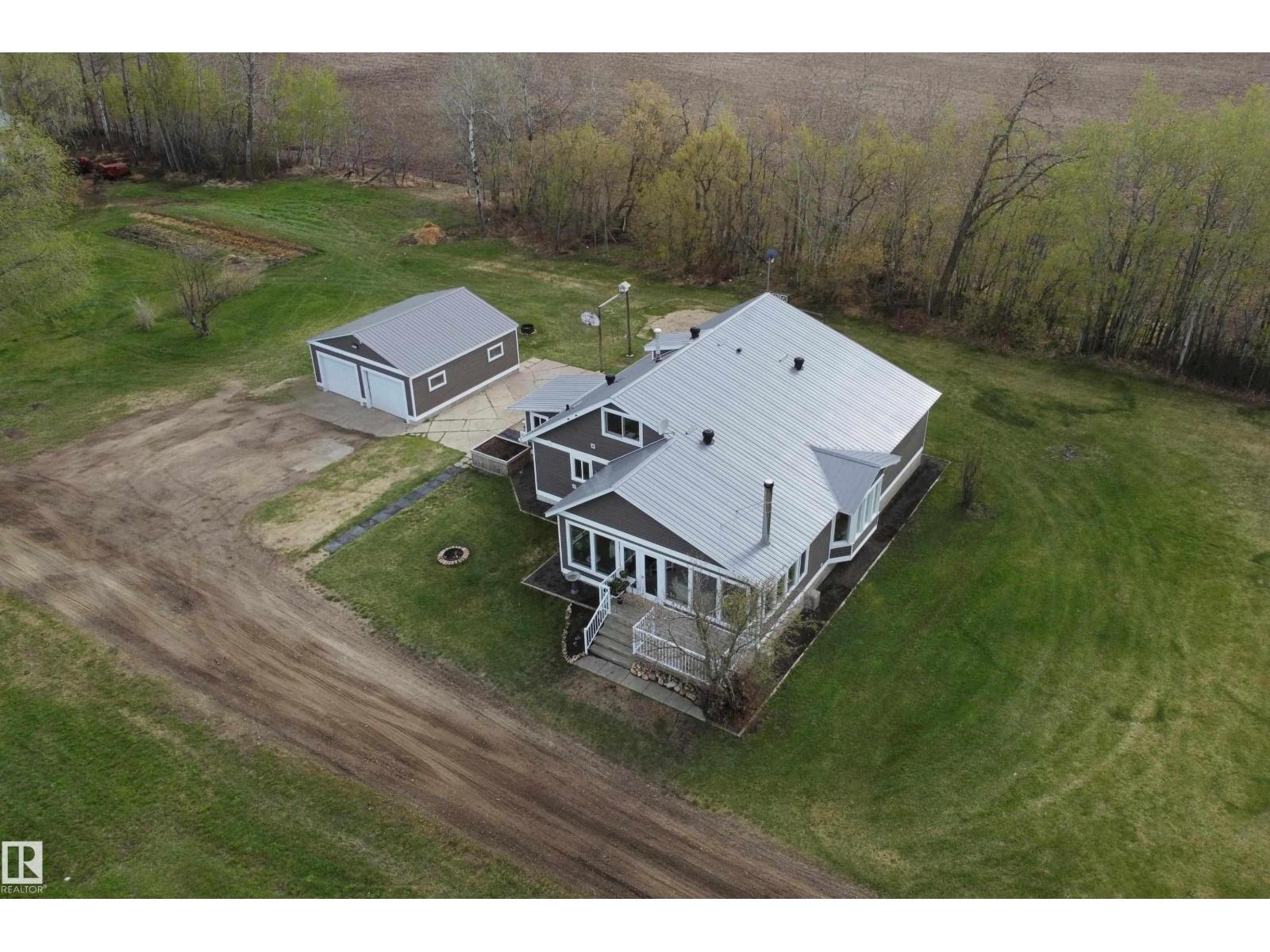 3418 Twp Rd 620 - 58