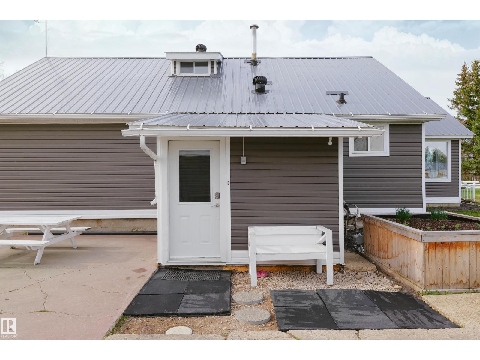 3418 Twp Rd 620 - 60
