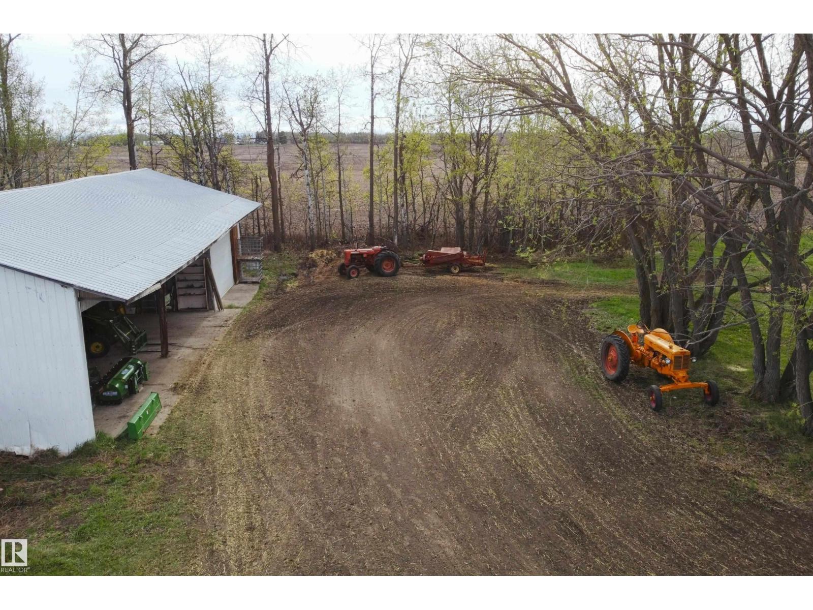 3418 Twp Rd 620 - 64