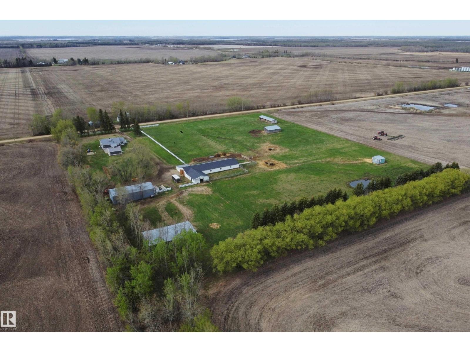 3418 Twp Rd 620 - 69