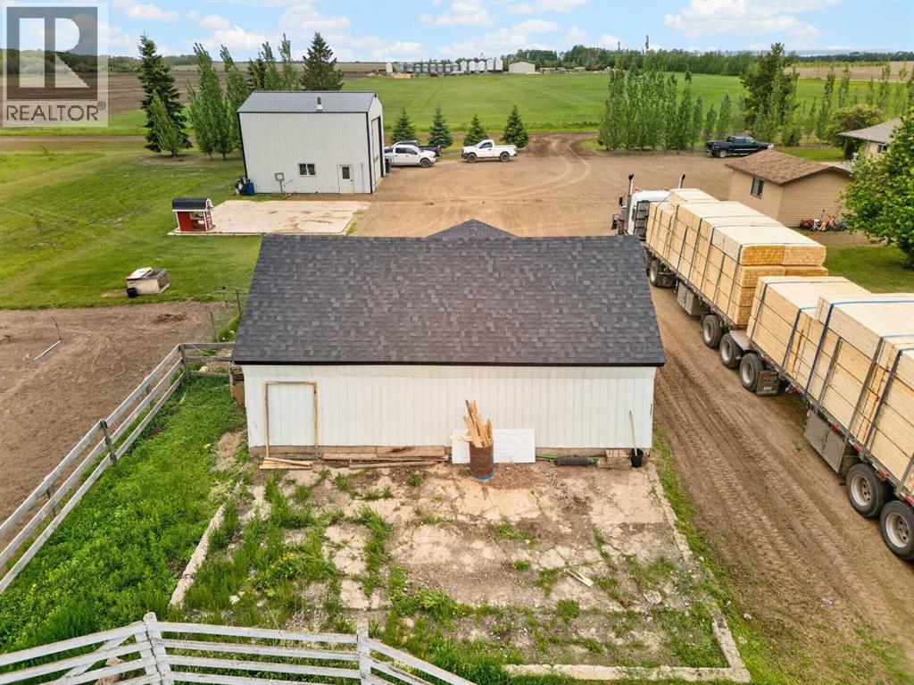 105373 Range Road 144 - 32