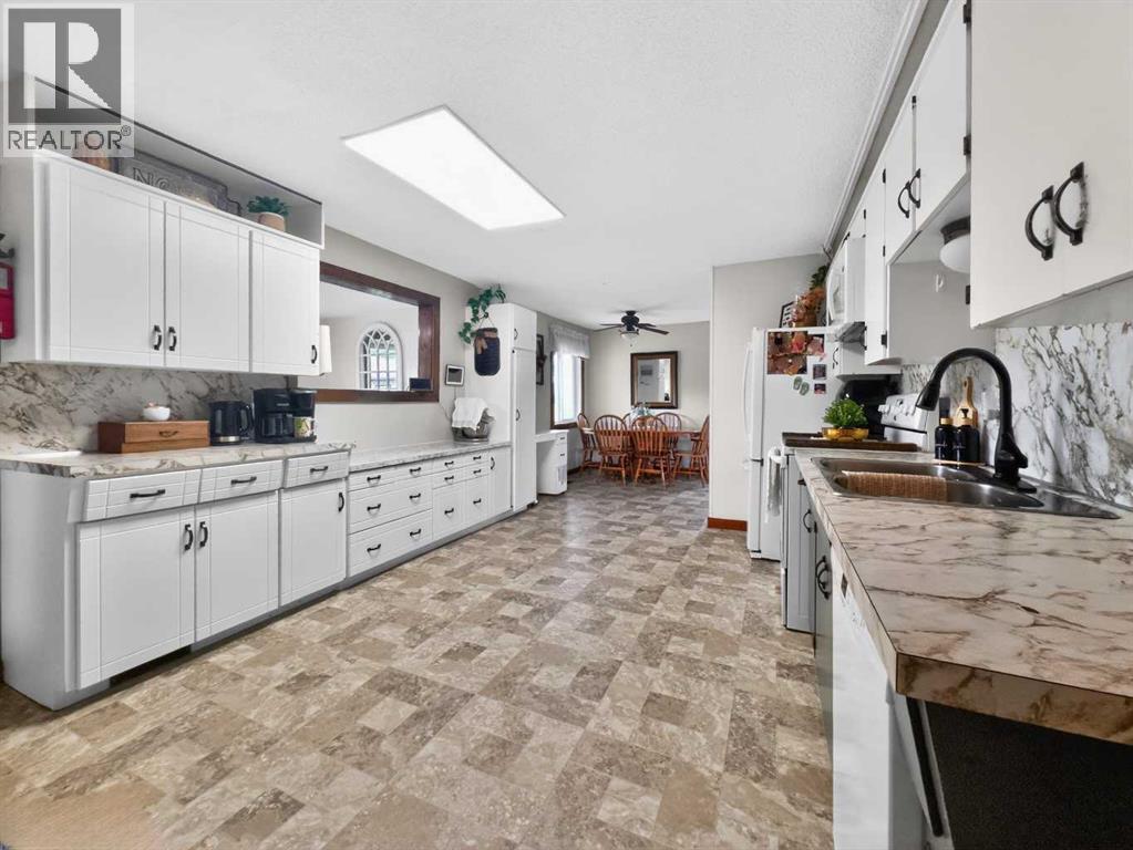 105373 Range Road 144 - 6