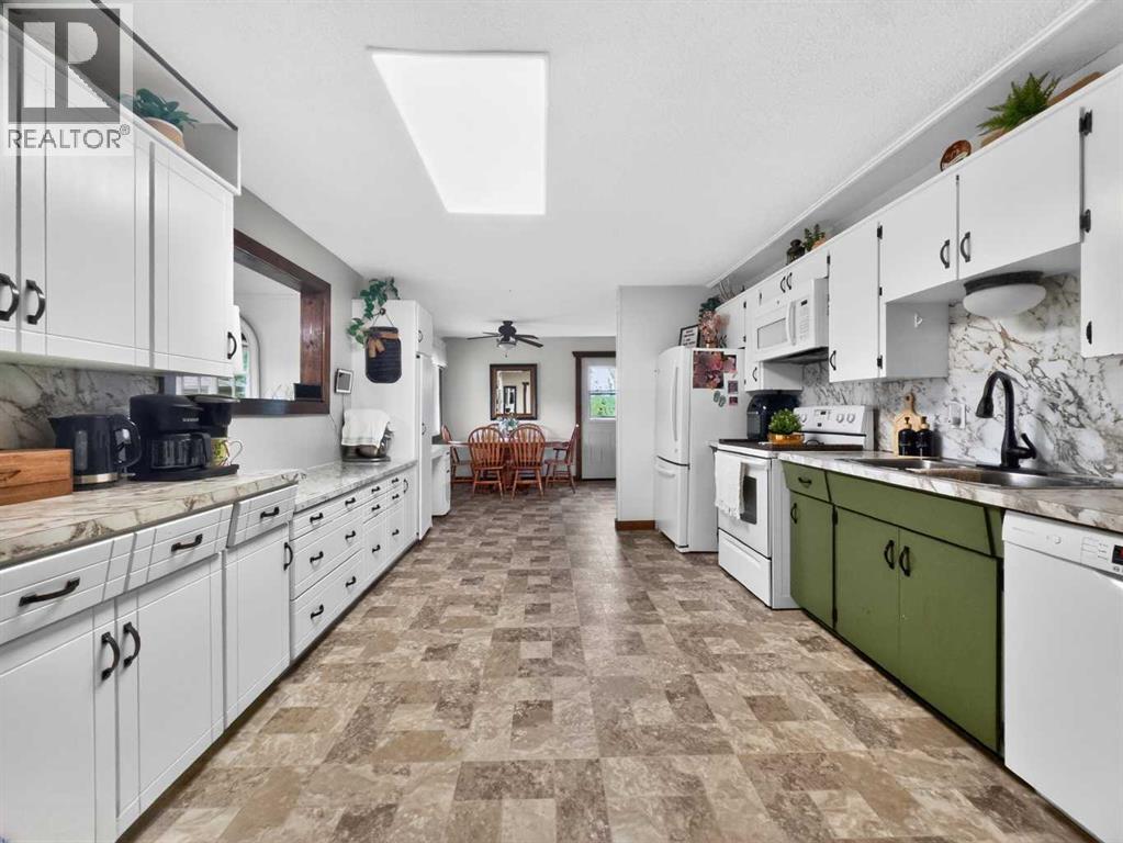 105373 Range Road 144 - 7