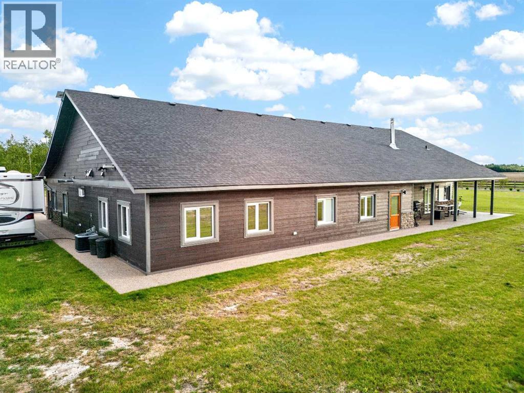 105559 Range Road 152A — photo 41