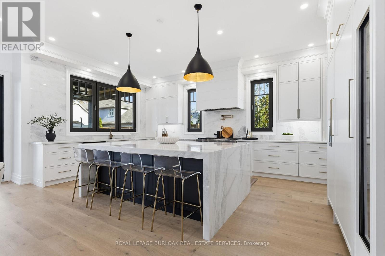7 CAMPVIEW ROAD - 13