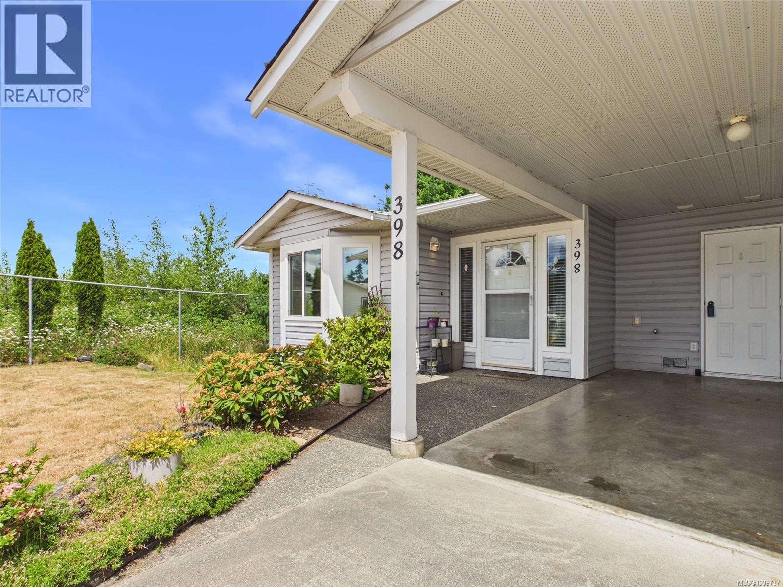 398 Petroglyph Cres - 3