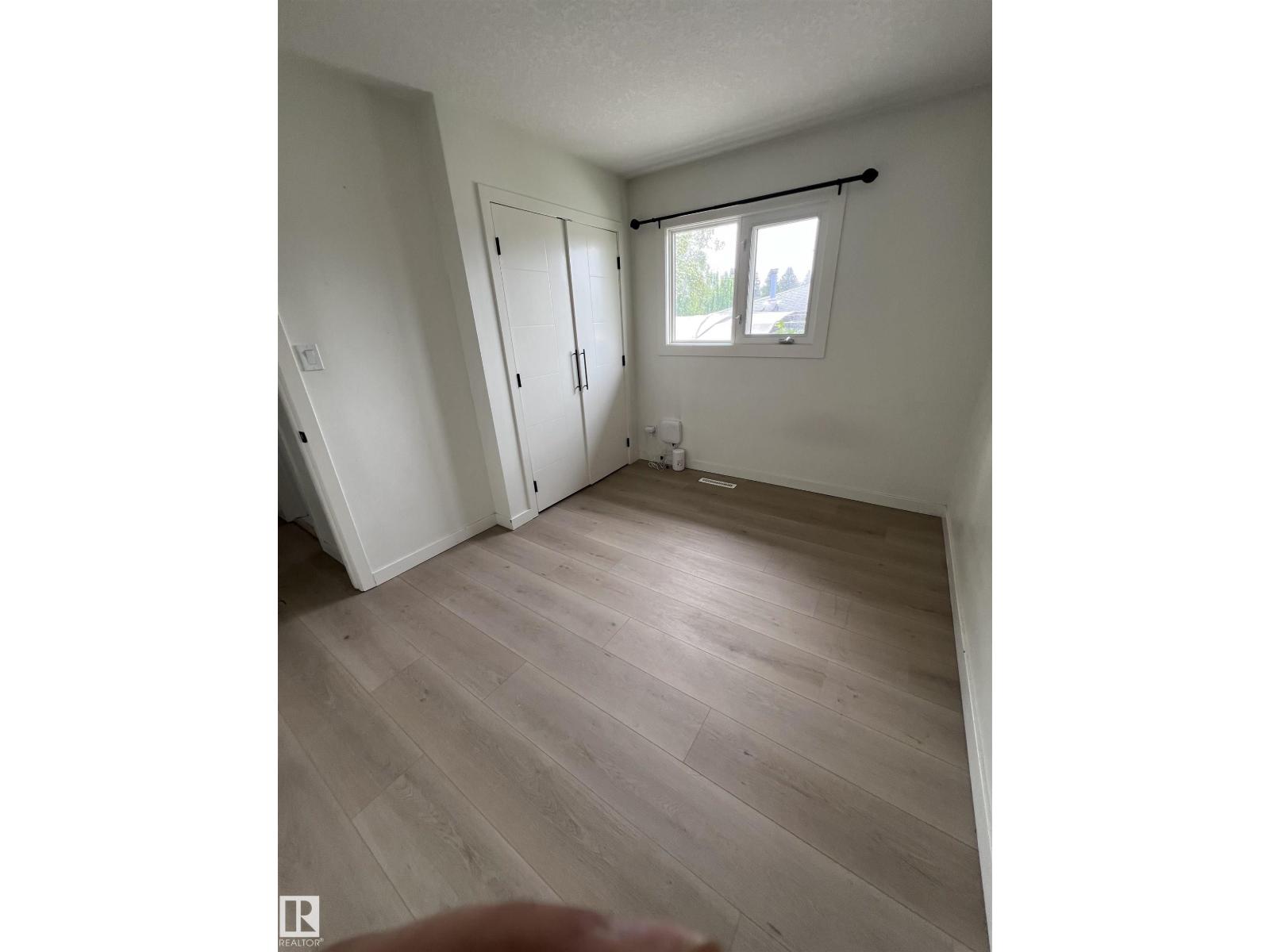 11911 133 AV NW — photo 15