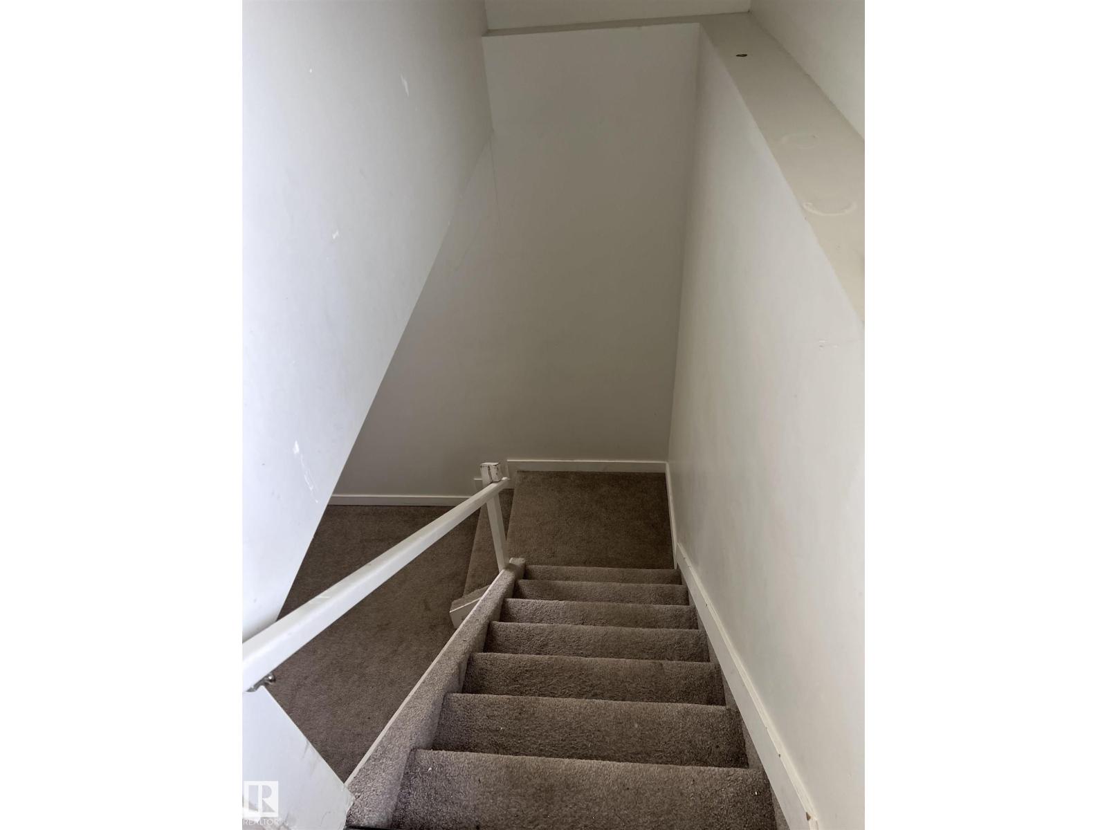 11911 133 AV NW — photo 18
