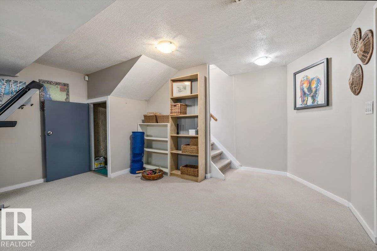 15022 85 AV NW — photo 23