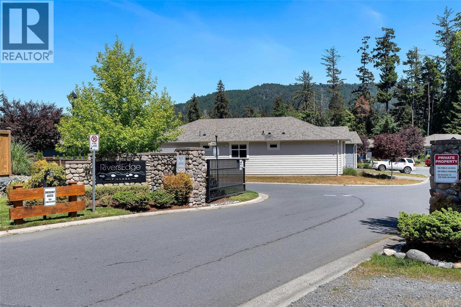 2410 Fern Way - 29
