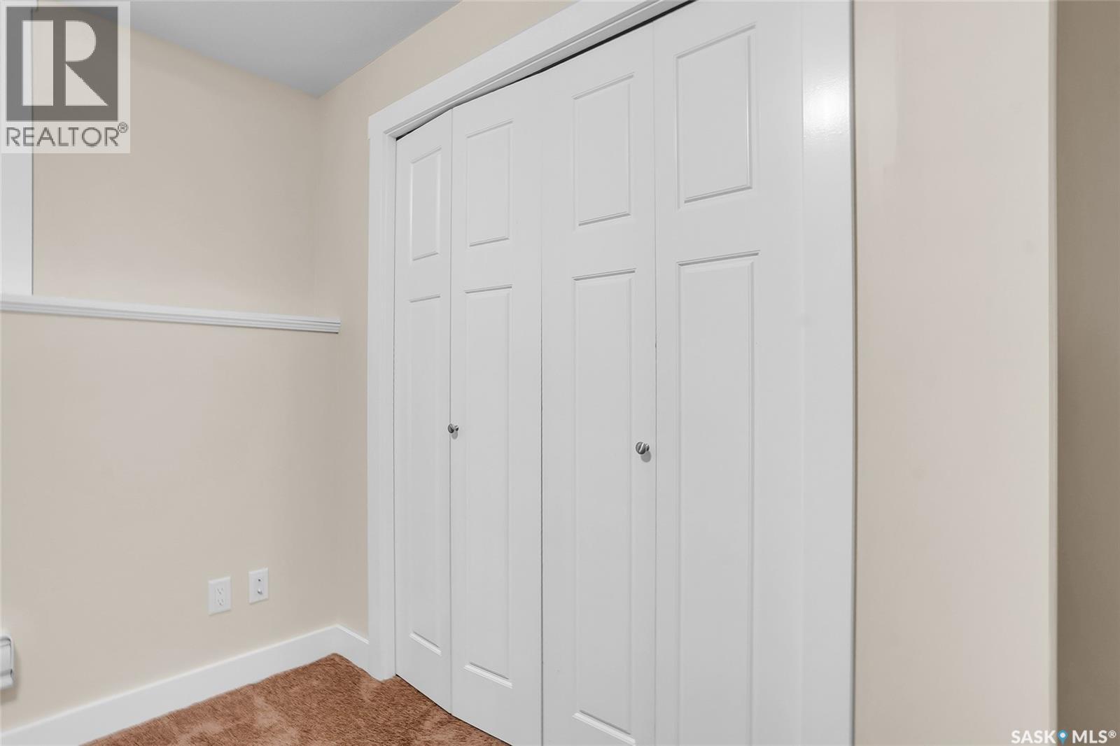 434 Langlois WAY — photo 37