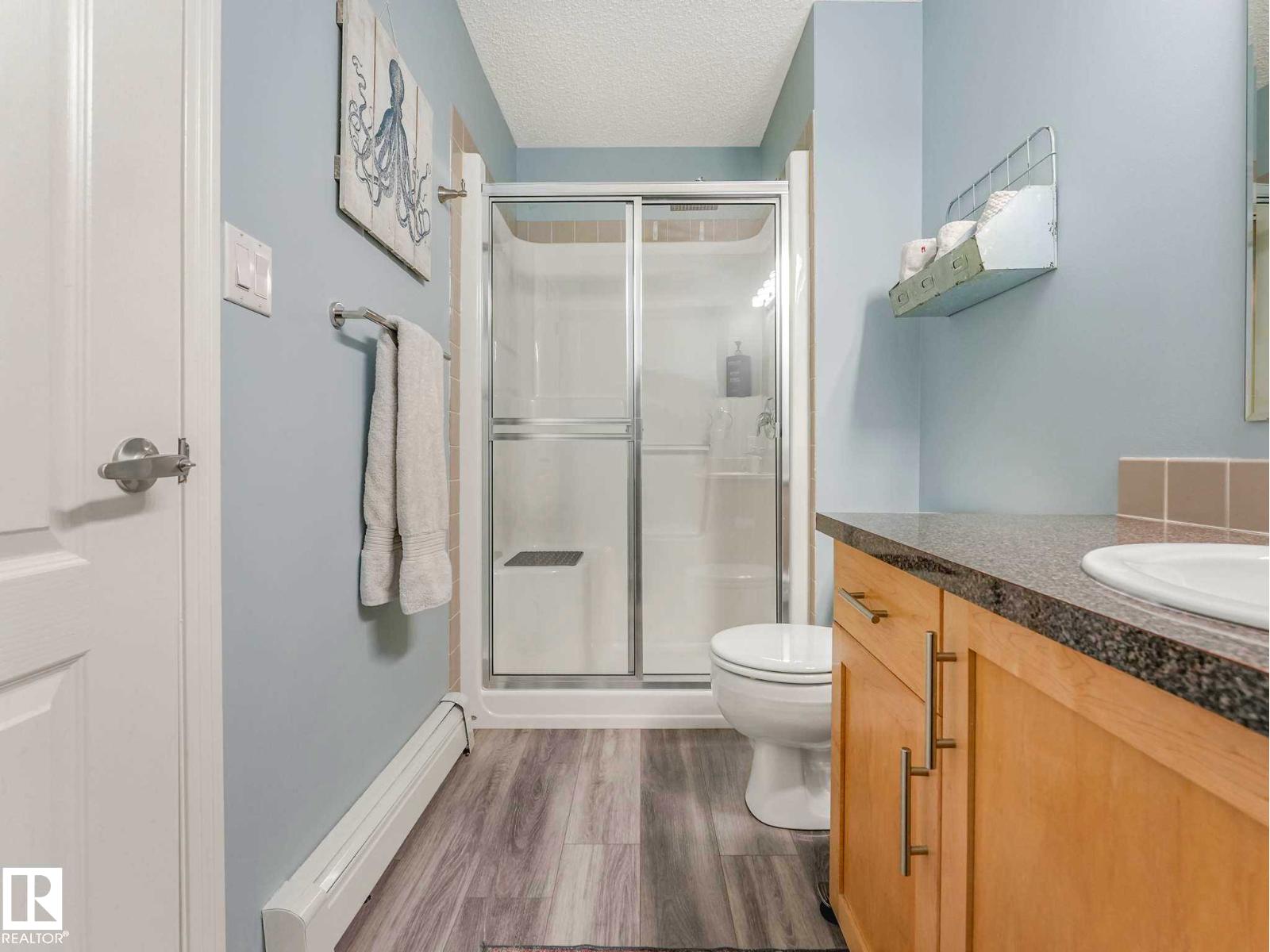 #401 11107 108 AV NW — photo 36