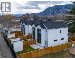 103 275 Kinney Avenue, Penticton