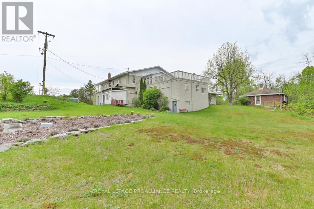 108773 Highway 7 — photo 32