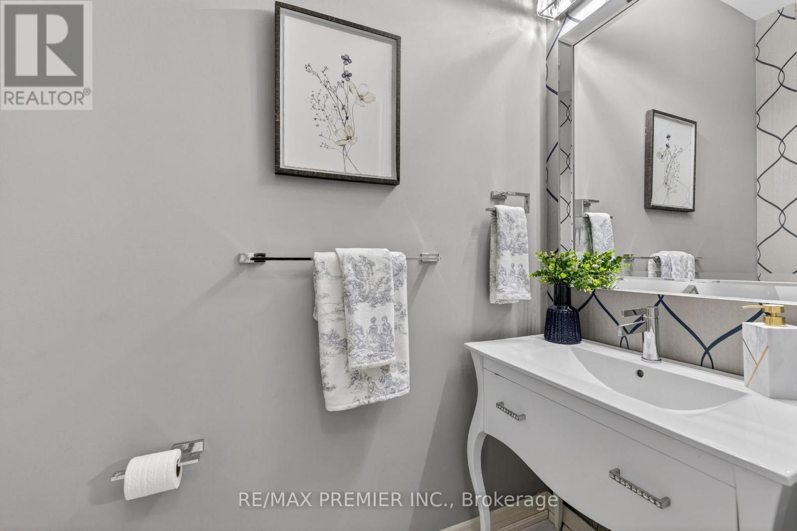 77 WEAVER TERRACE - 16