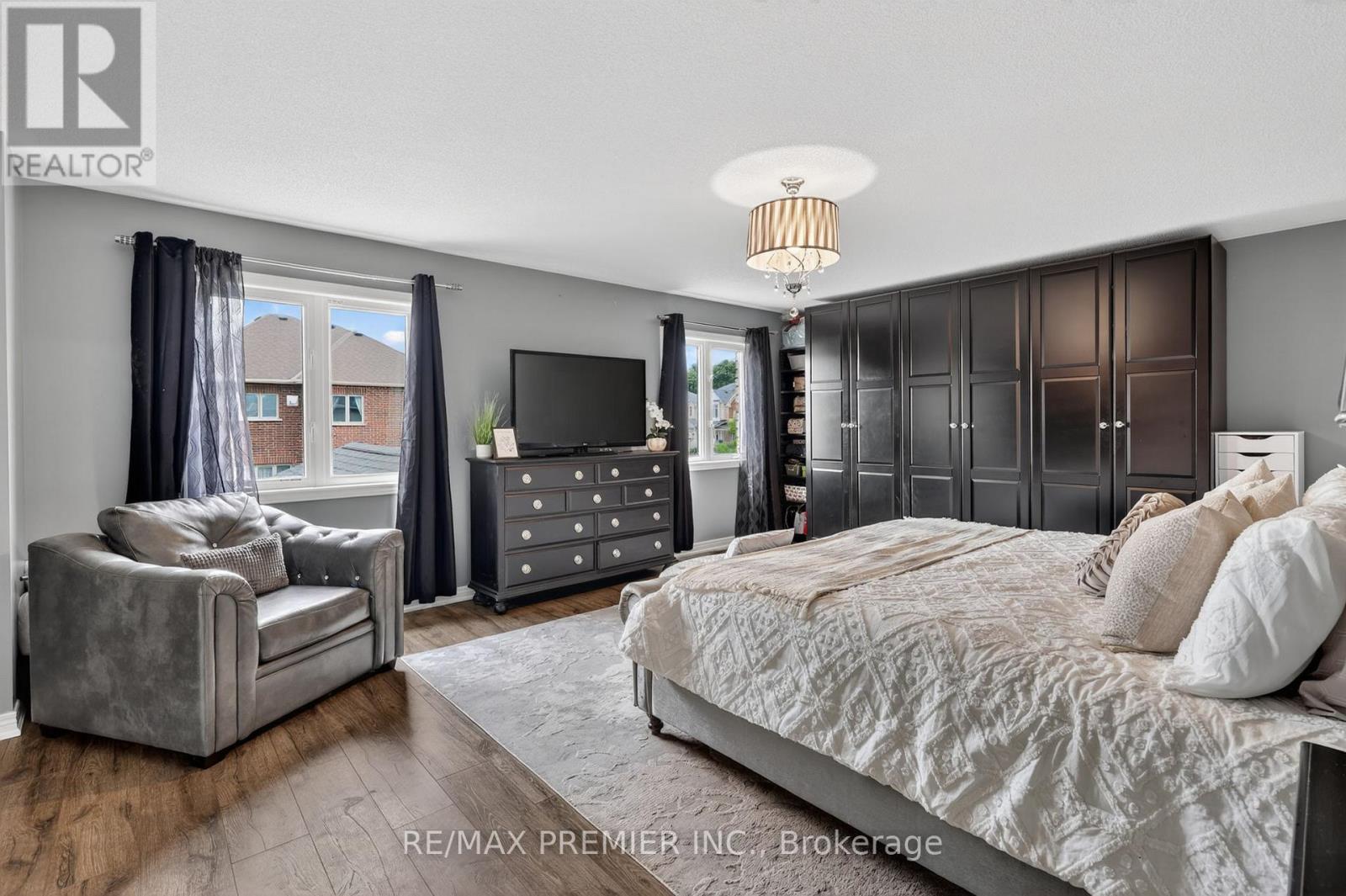 77 WEAVER TERRACE - 20