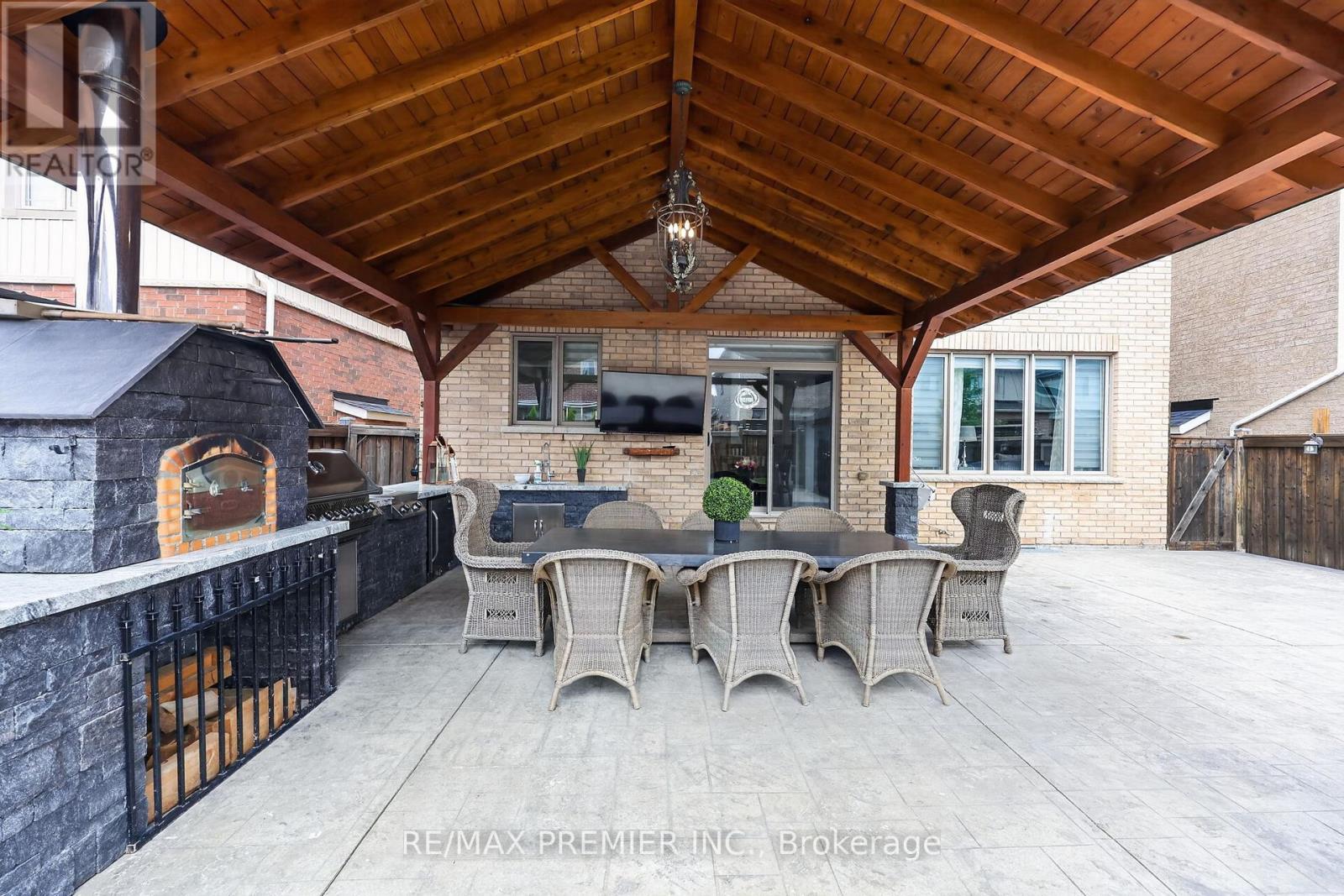 77 WEAVER TERRACE - 39