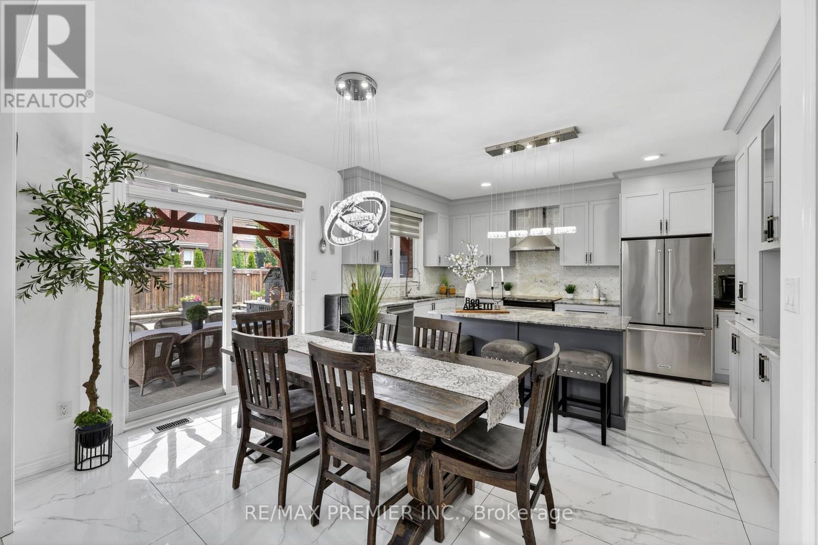 77 WEAVER TERRACE - 7