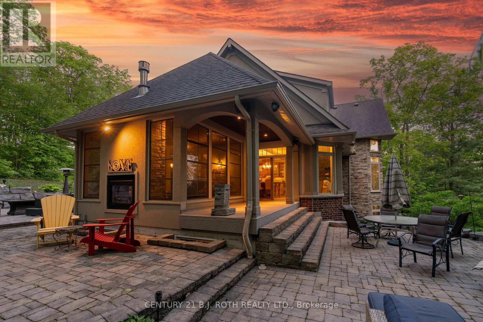 1 PIERCE COURT - 10