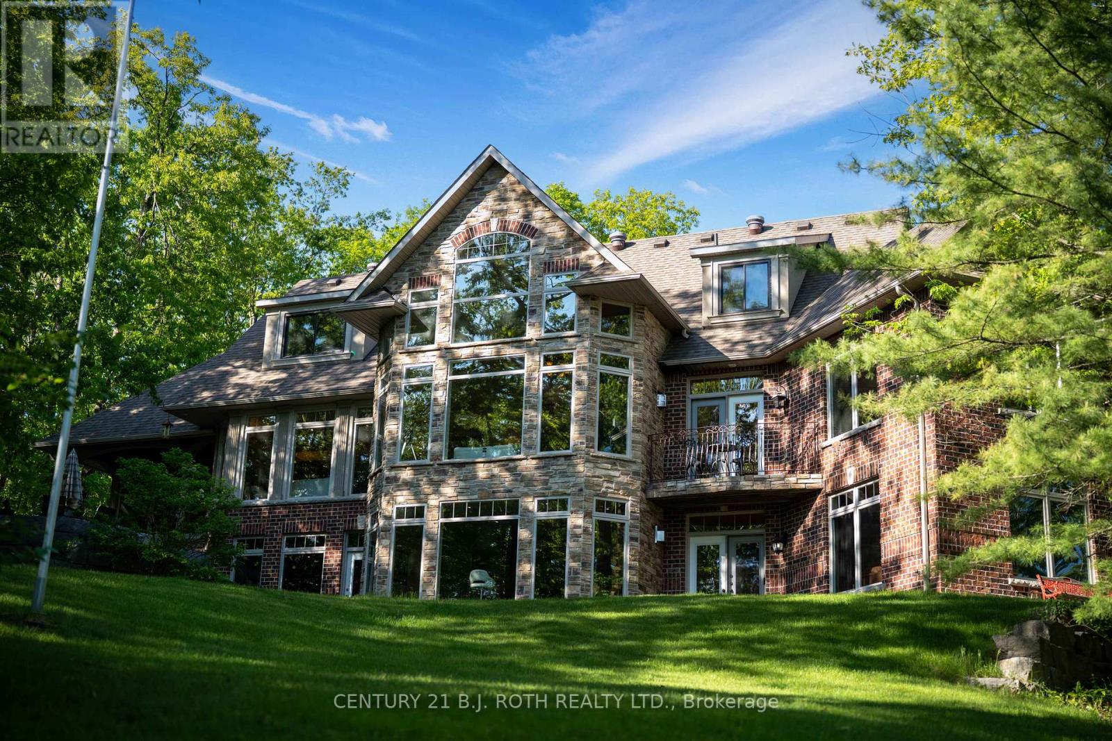 1 PIERCE COURT - 11