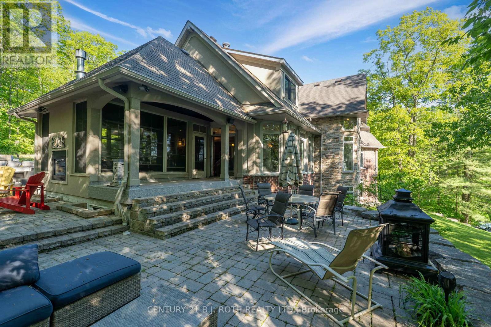 1 PIERCE COURT - 14