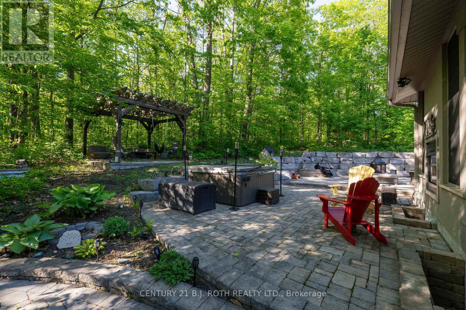 1 PIERCE COURT - 28