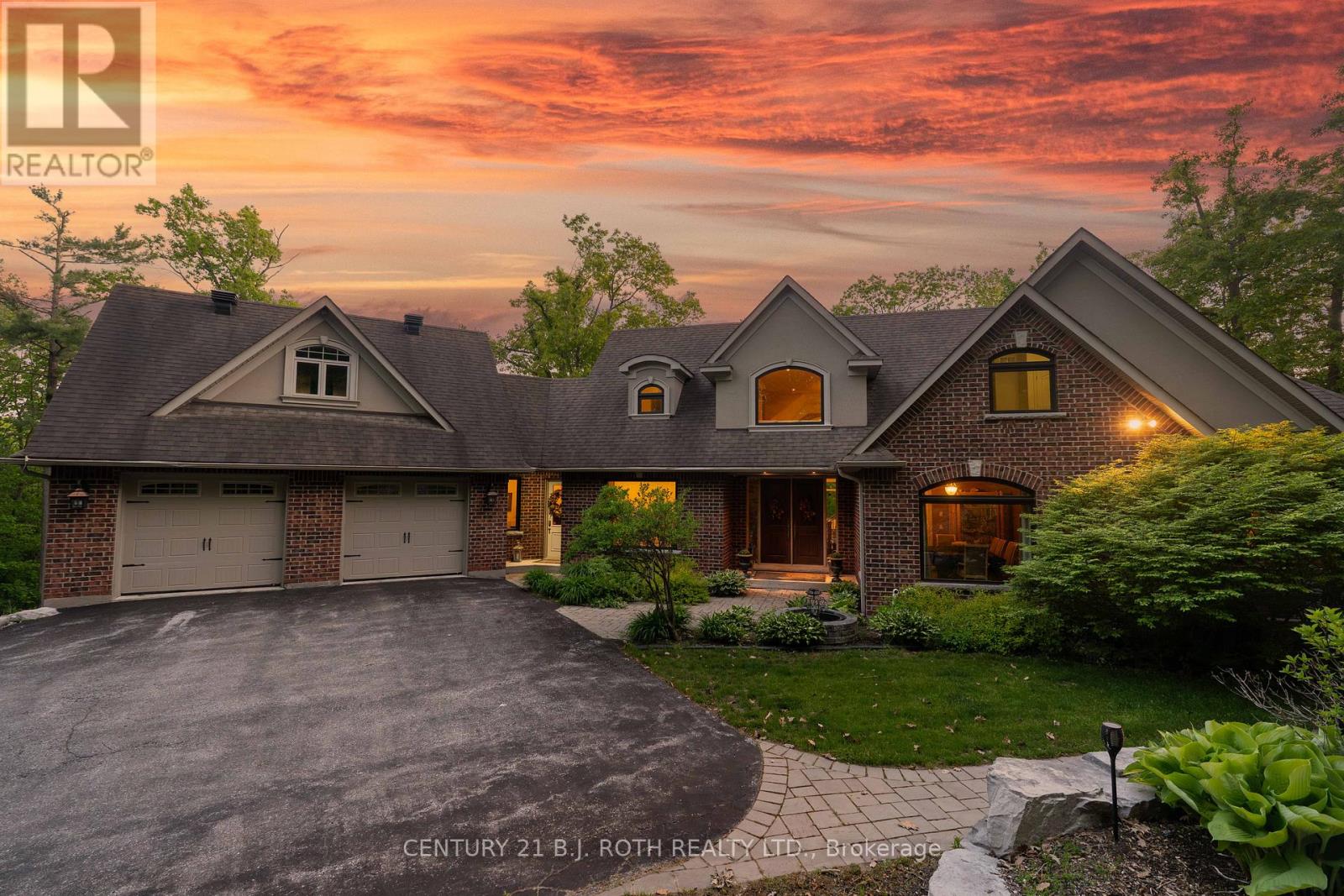 1 PIERCE COURT - 3